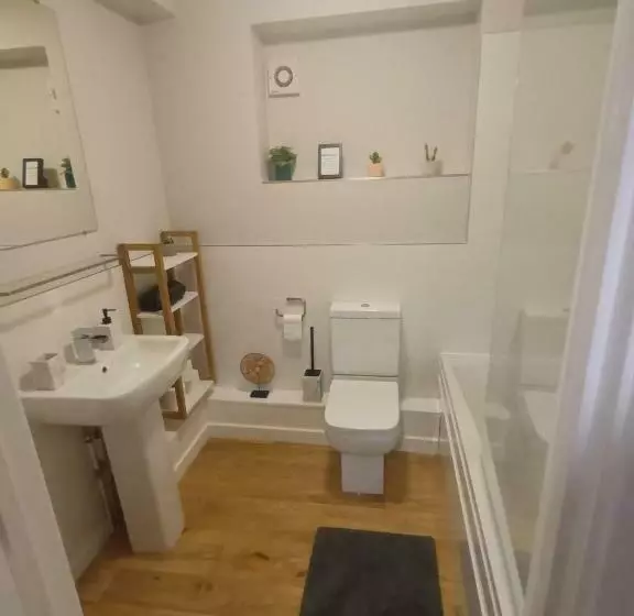 The Old Warehouse Ely Apartments