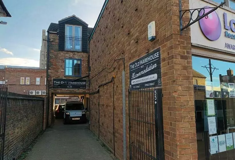 The Old Warehouse Ely Apartments