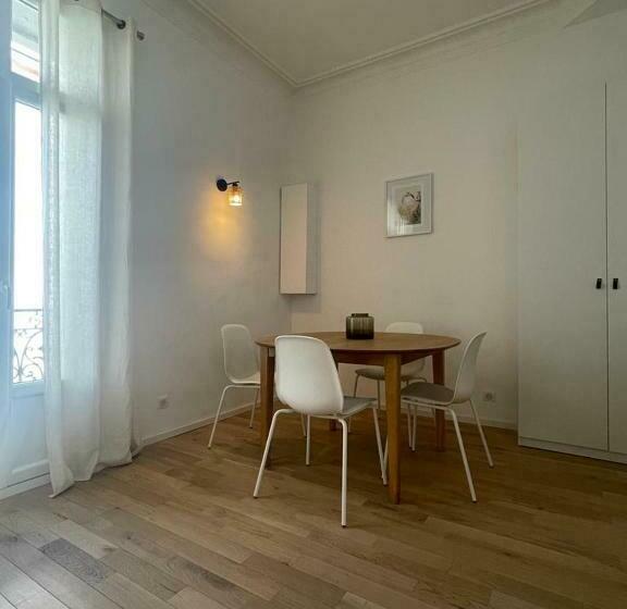 Apt Climatisé à 5 Min à Pied De La Gare Saint Roch Mtp