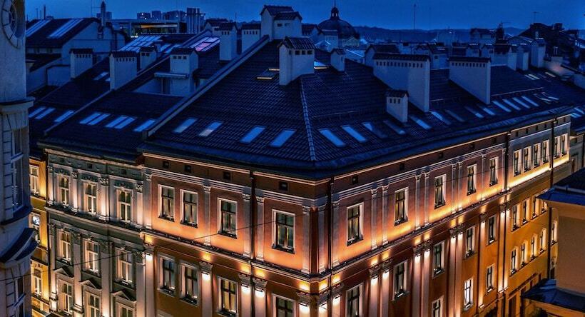 فندق Best Western Plus Market Square Lviv