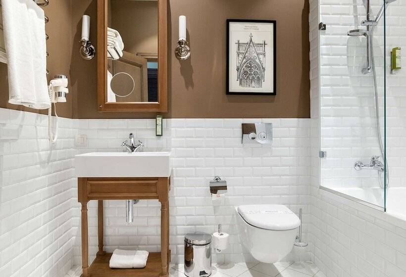 فندق Best Western Plus Market Square Lviv