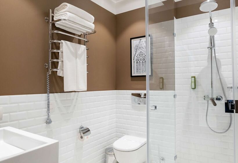 فندق Best Western Plus Market Square Lviv