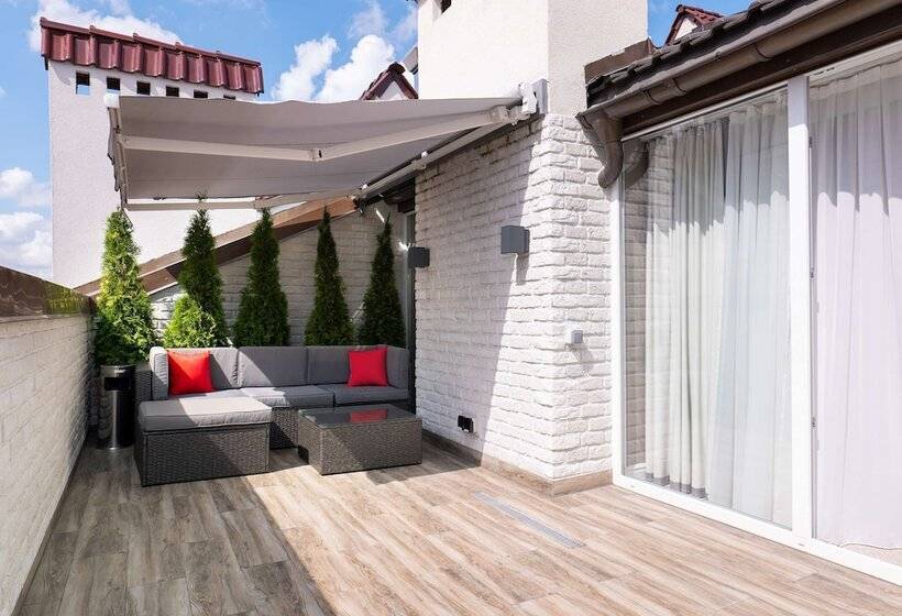 فندق Best Western Plus Market Square Lviv