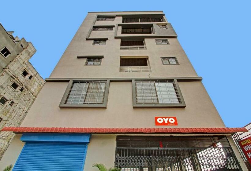 בית מלון כפרי O White House