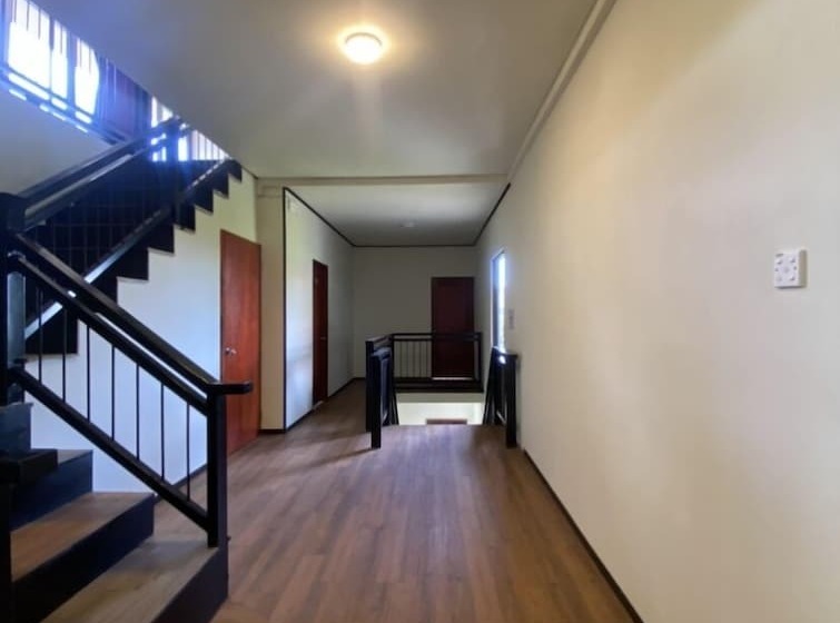 Hotel Oyo 90616 George Adventure Base