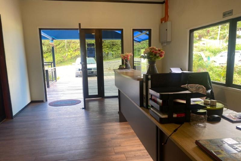 Hotel Oyo 90616 George Adventure Base