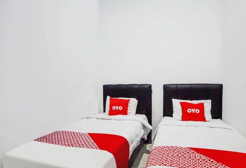 Отель Oyo 91627 Wika Wiki Homestay