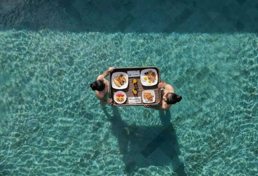 ホテル Royal Roco