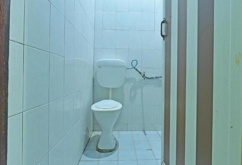 בית מלון כפרי Spot On 90619 Mahseer Hostel