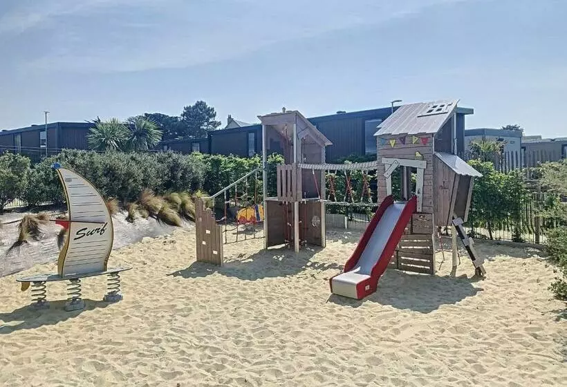 Mobil Home Pmr Tout Confort, 200m Plage, Piscine, 4 Pers, 2 Chambres, Parking, Wifi, Ménage Inclus