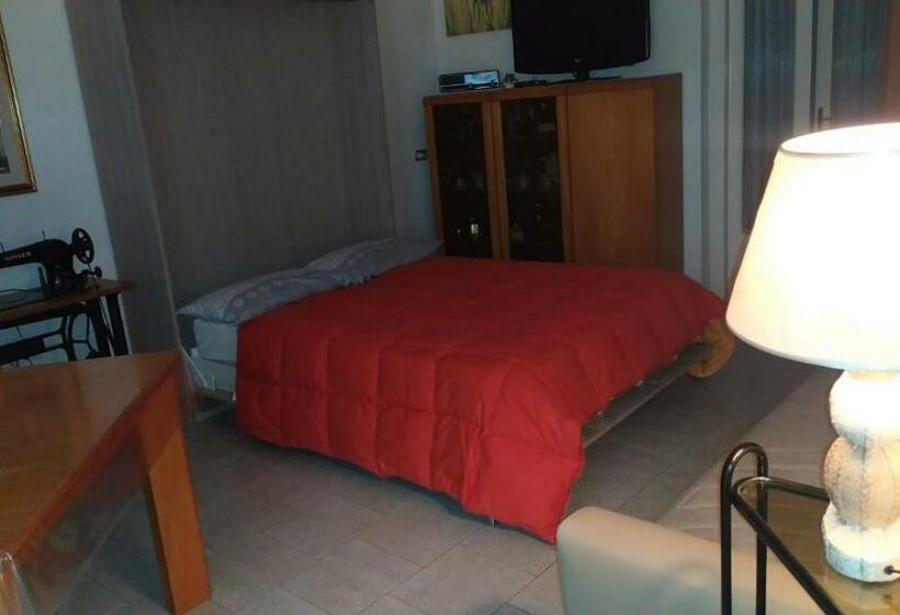 La Casa Di Zia Imma Nel Dirupo