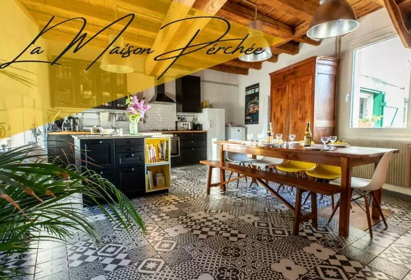 La Maison Perchée