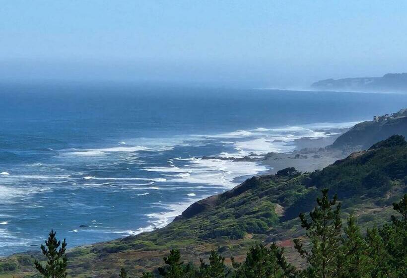 Tinyhouse Boyeruca Lodge. Maravillosas Vistas De Bosque, Mar Y Cielo