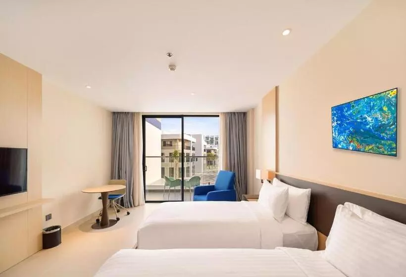 Angela At The Arena Resort At Bai Dai Beach, Near Airport Cam Ranh, Nha Trang, Khanh Hoa