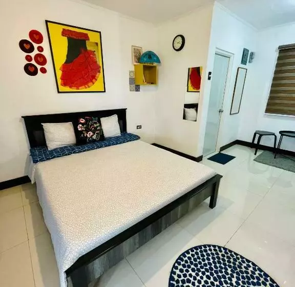 Barcelona Unit Tagaytay Wifi/netflix/parking