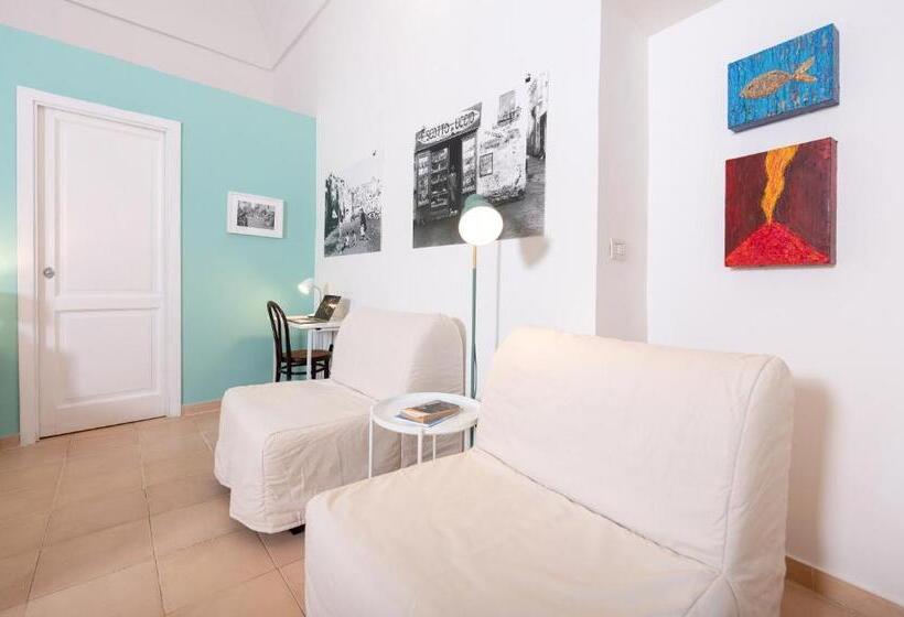 צימר Palazzo Attila   Gioia Apartments