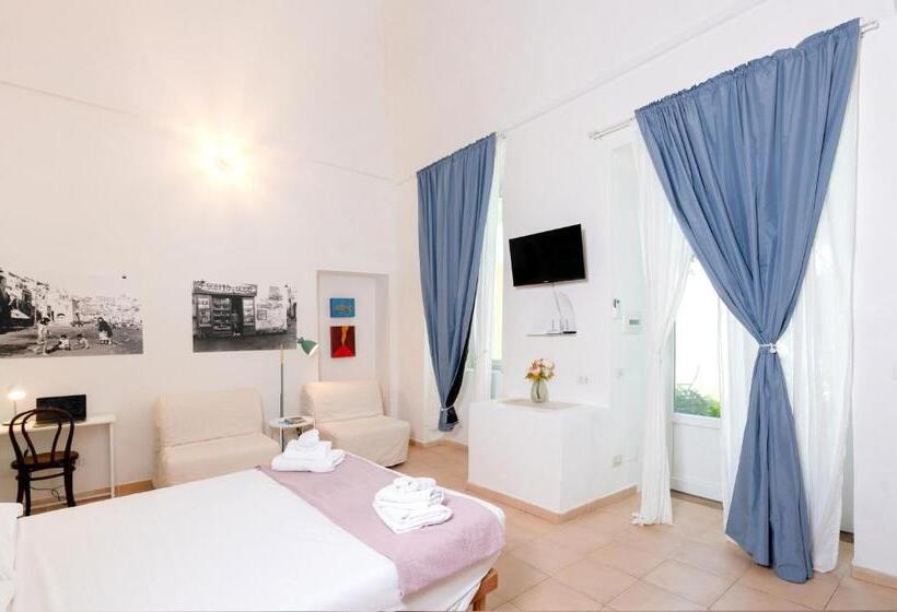 צימר Palazzo Attila   Gioia Apartments