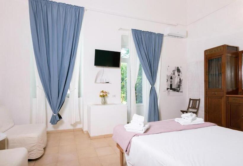 צימר Palazzo Attila   Gioia Apartments