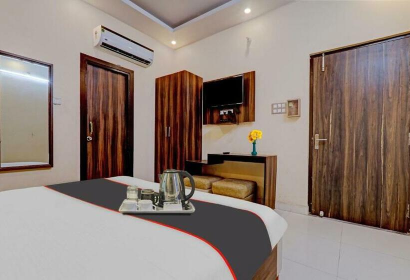 Hotel Collection O 92976  Paradise