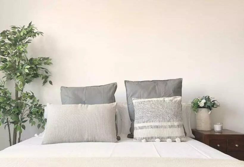 La Grama I Comodidad Y Excelente Ubicación