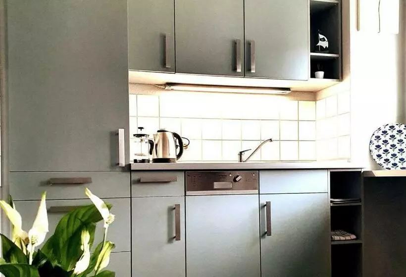 Rostock Hautnah Erleben   Schöne Maisonette 2og