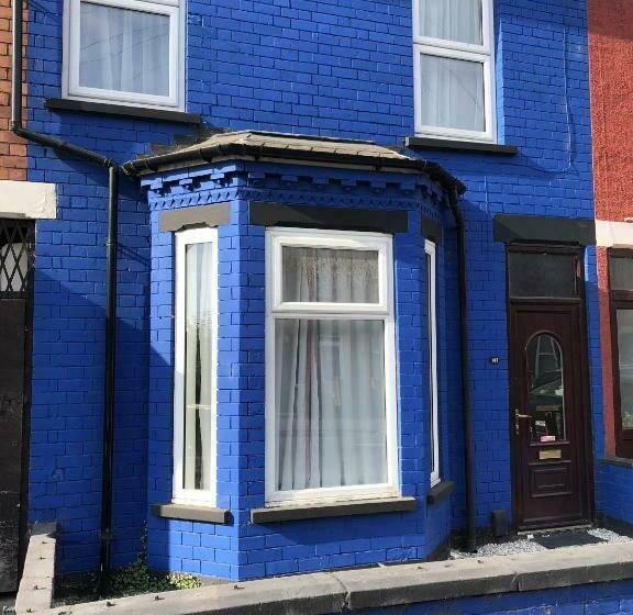 تختخواب و صبحانه Blue House