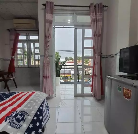 تختخواب و صبحانه Nhà Nghỉ Bến Tàu