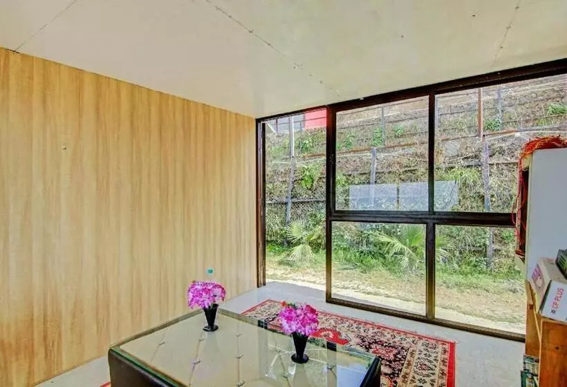 ホテル Green Valley Resort Pvt Ltd