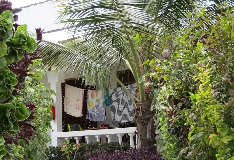 Aamiaismajoitus (B&B) Kivulini Garden Lodge