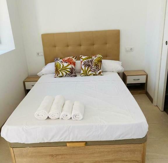 פנסיון Albergue Y Gelateria Il Nonno