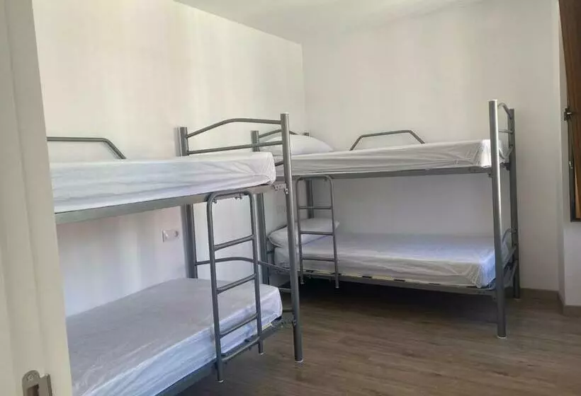 Majatalo Albergue Y Gelateria Il Nonno