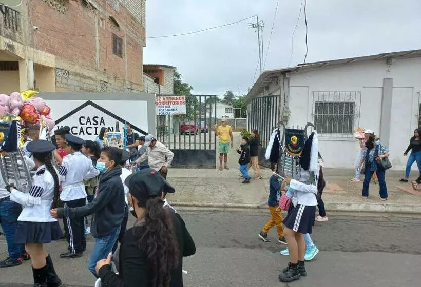 ペンション Habitaciones Grupales