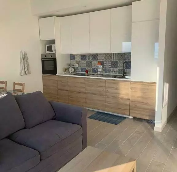 The Lookout Apartment