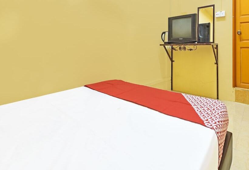 Hotel Oyo 90593  Bajet Gaya Warisan