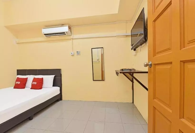 ホテル Oyo 90593 Bajet Gaya Warisan