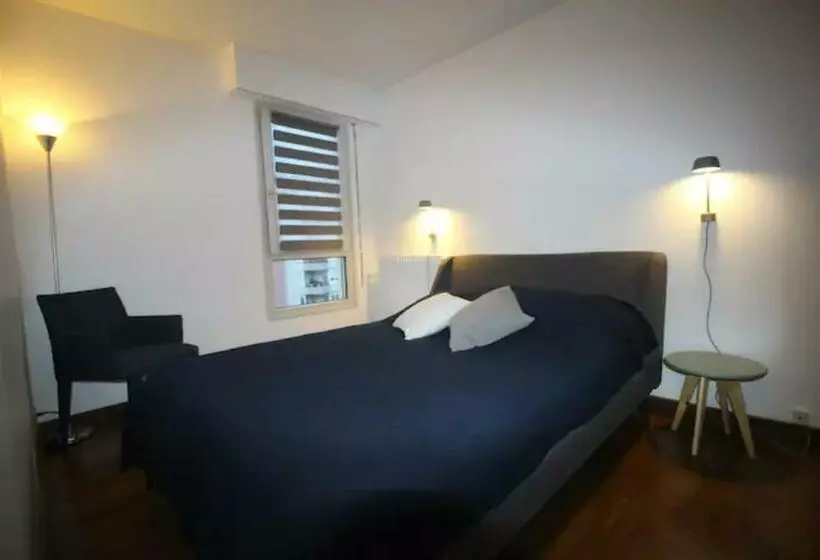 Midoon Guest   The Balcony   Grand Appartement Créteil Proche Paris