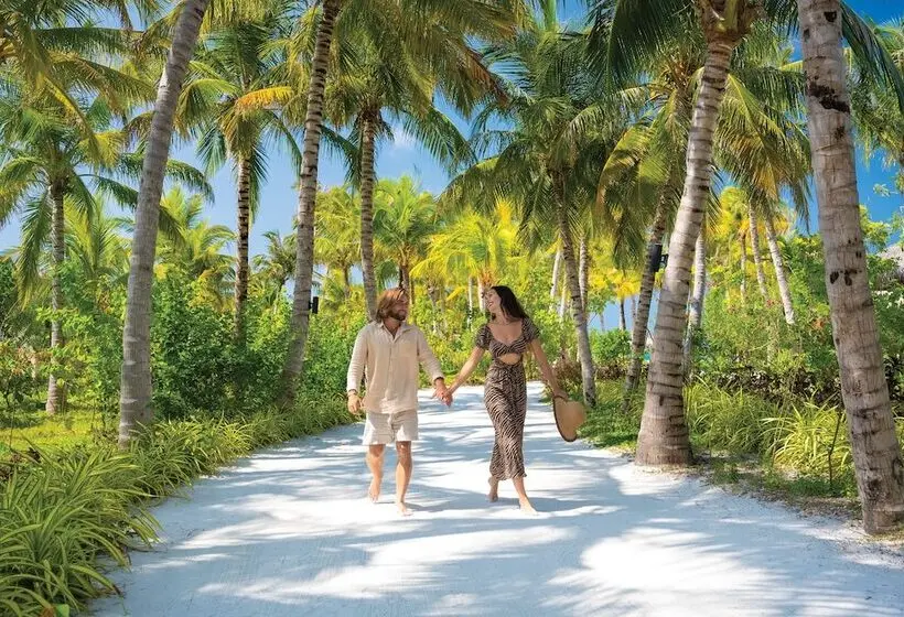 استراحتگاه Oblu Xperience Ailafushi - All Inclusive