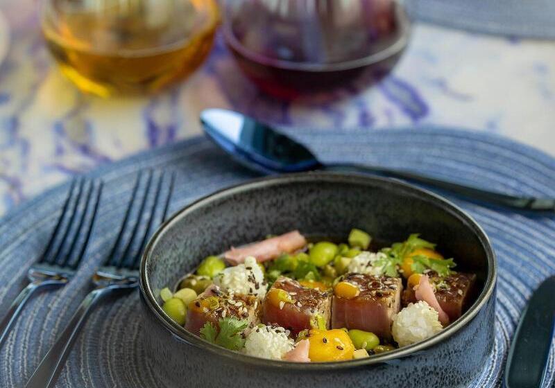 استراحتگاه Oblu Xperience Ailafushi  All Inclusive With Free Transfers