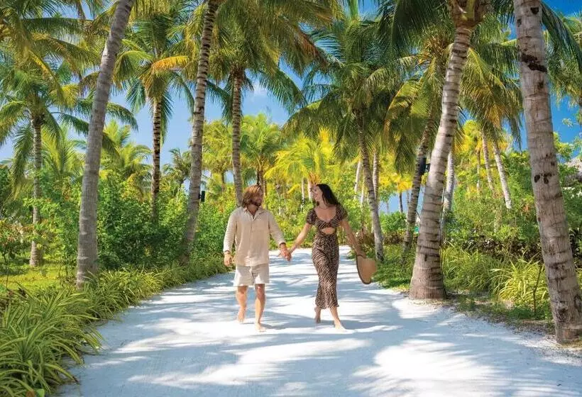 استراحتگاه Oblu Xperience Ailafushi  All Inclusive With Free Transfers