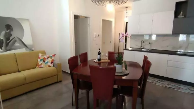 Casa Vacanze Sorelle Maricò