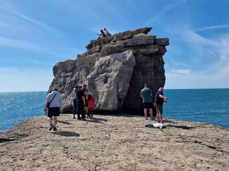 Cozy Cove Chapel