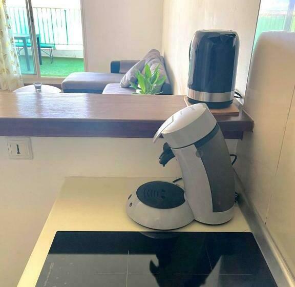 Entièrement équipé, Climatisé, Wifi, Au Dernier étage Sans Vis à Vis