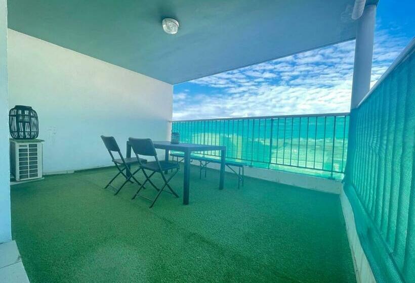 Entièrement équipé, Climatisé, Wifi, Au Dernier étage Sans Vis à Vis