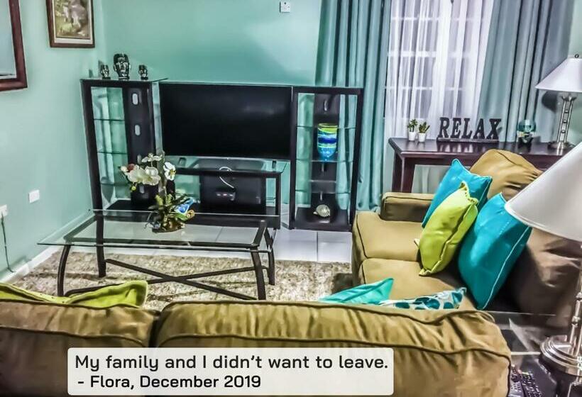 Book A Cozy Getaway: Near Bob Marley Museum