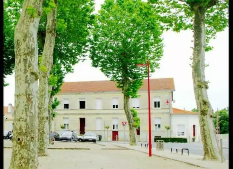 Bureau Lesparre Médoc, L Estuaire