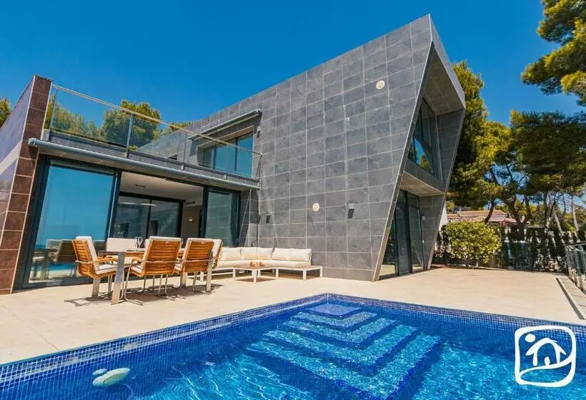 Villa Alex By Abahana Villas
