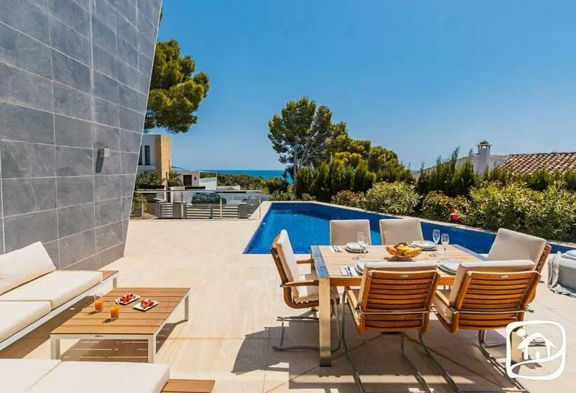 Villa Alex By Abahana Villas