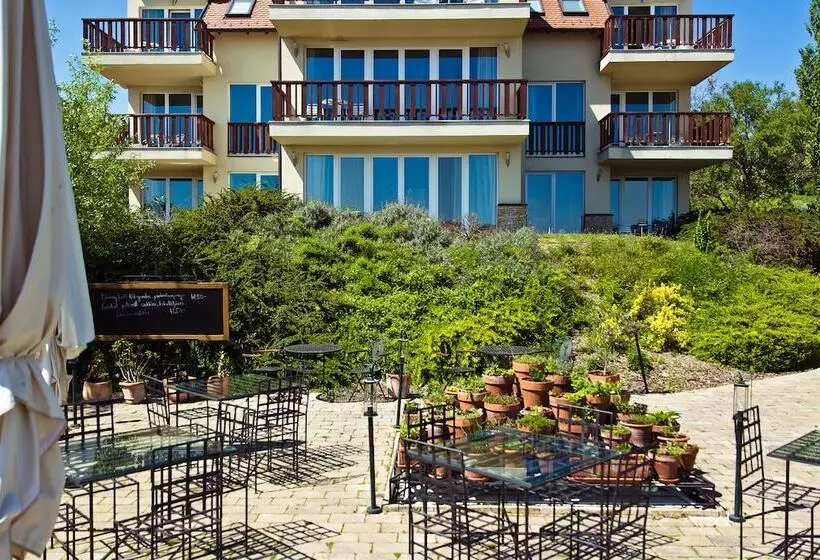 Echo Residence All Suite