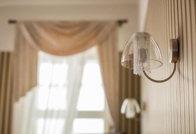 Erzsébet Nagy Szálloda