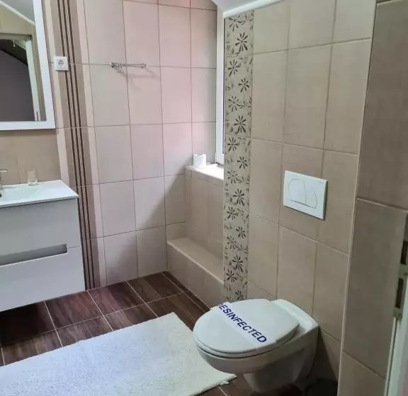 Guest House Luxotel